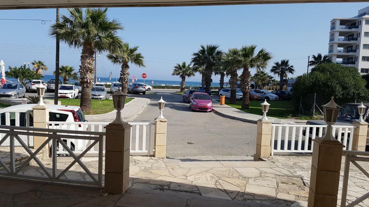 Zorbas No 2 Lejlighed Larnaca Eksteriør billede